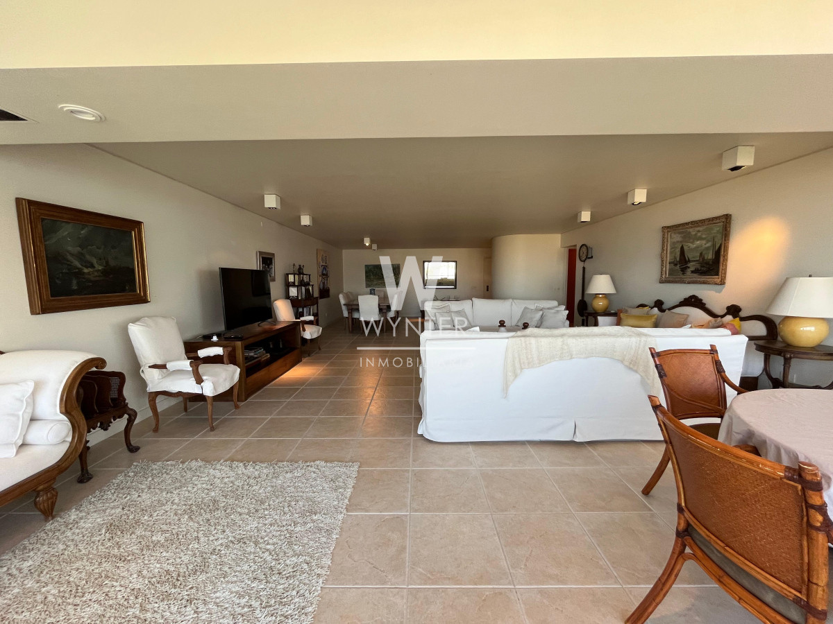 Apartamento ID.5252 - Apartamento en venta - excelente planta de 3 suite y dep. de servicio