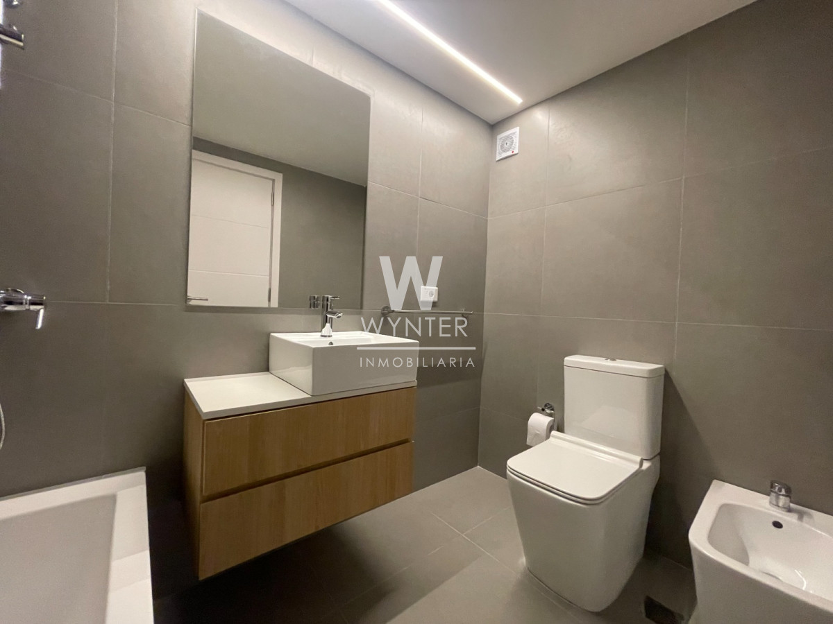 Apartamento ID.4249 - Alquiler, 2 dormitorios, Villa Biarritz