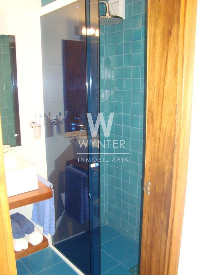 Apartamento ID.926 - Excelente apartamento reciclado con vista al mar - 3 Dorm