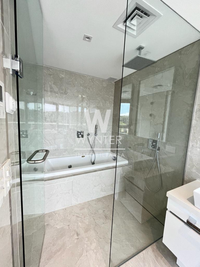 Apartamento ID.4392 - Trump Tower en alquiler - 2 suites