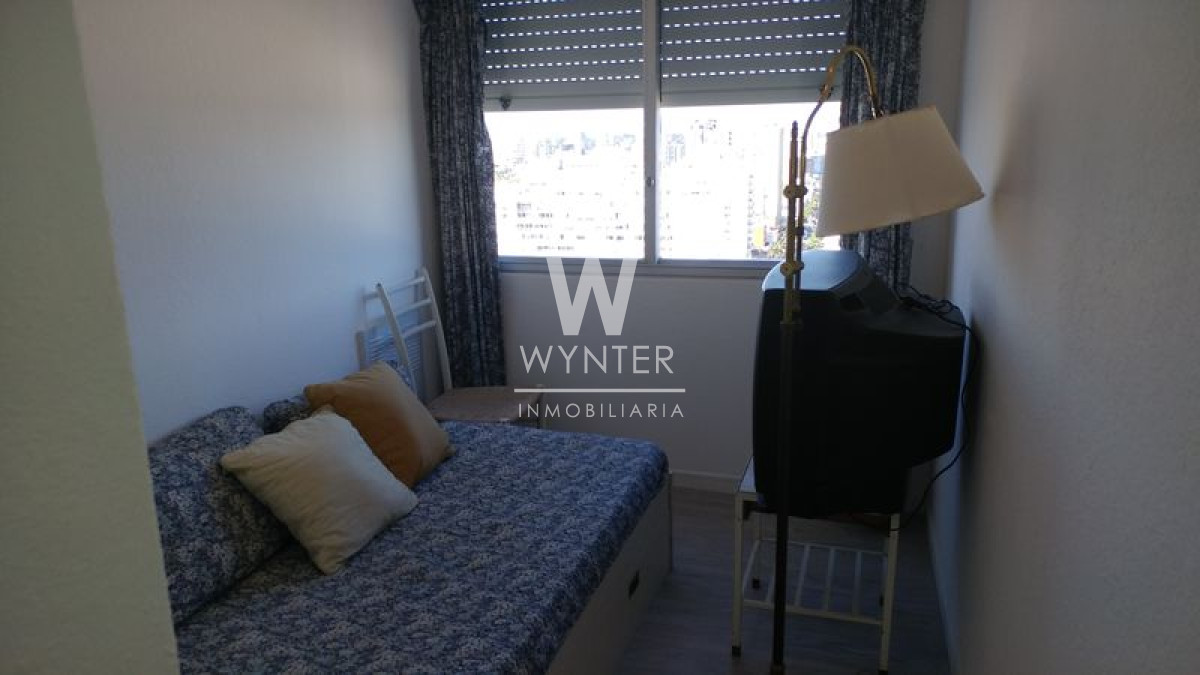 Apartamento ID.954 - Piso alto con espectacular vista al mar - 3 dorm y dep.
