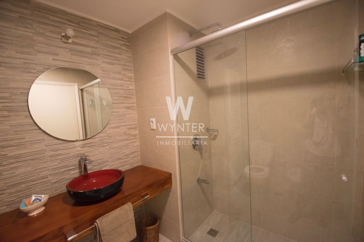 Apartamento ID.954 - Piso alto con espectacular vista al mar - 3 dorm y dep.
