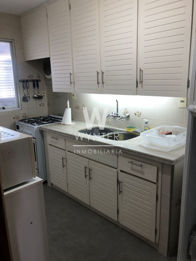 Apartamento ID.926 - Excelente apartamento reciclado con vista al mar - 3 Dorm