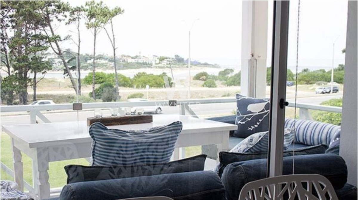 Apartamento ID.1146 - Muy buen apartamento con vista al la Desembocadura y al arroyo.