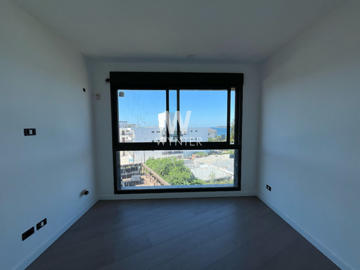 Apartamento ID.5547 - Apartamento en venta amparado por la Ley de Vivienda Promovida, a  pasos del mar - 2 dormitorios y medio