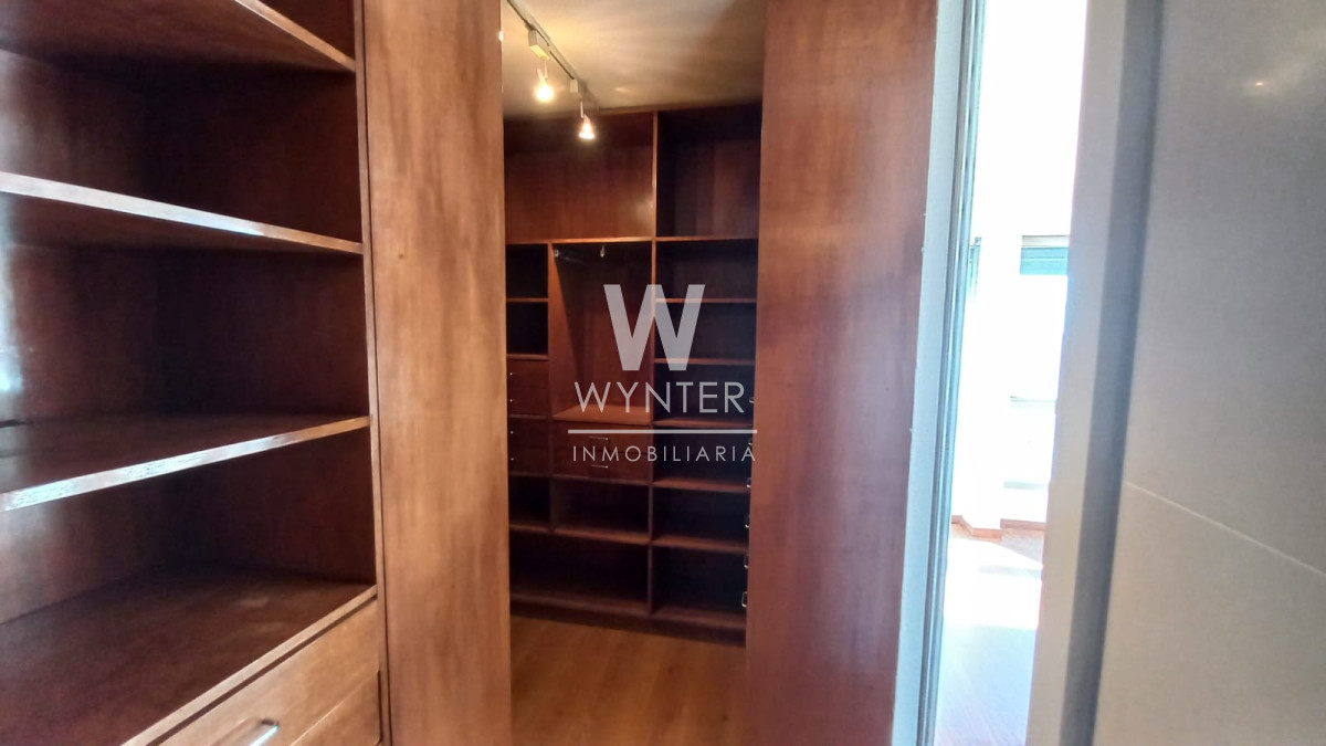 Apartamento ID.2910 - En venta o alquiler,  3 dormitorios, edificio Panamericano