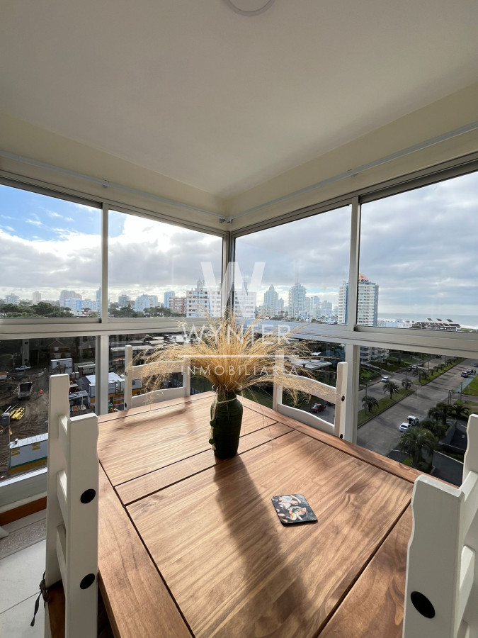 Apartamento ID.4111 - Apartamento en venta próximo al Hotel Enjoy y del mar - 2 dormitorios y medio 