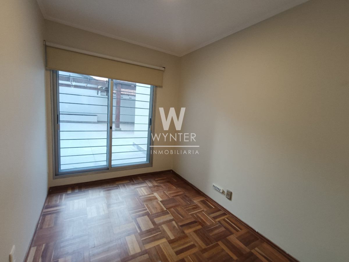 Apartamento ID.6538 - ALQUILER - 3 DORMITORIOS Y SERVICIO – POCITOS