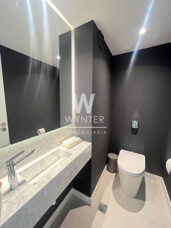 Apartamento ID.3620 - Apartamento en venta frente al mar - 3 suites y dep. de servicio