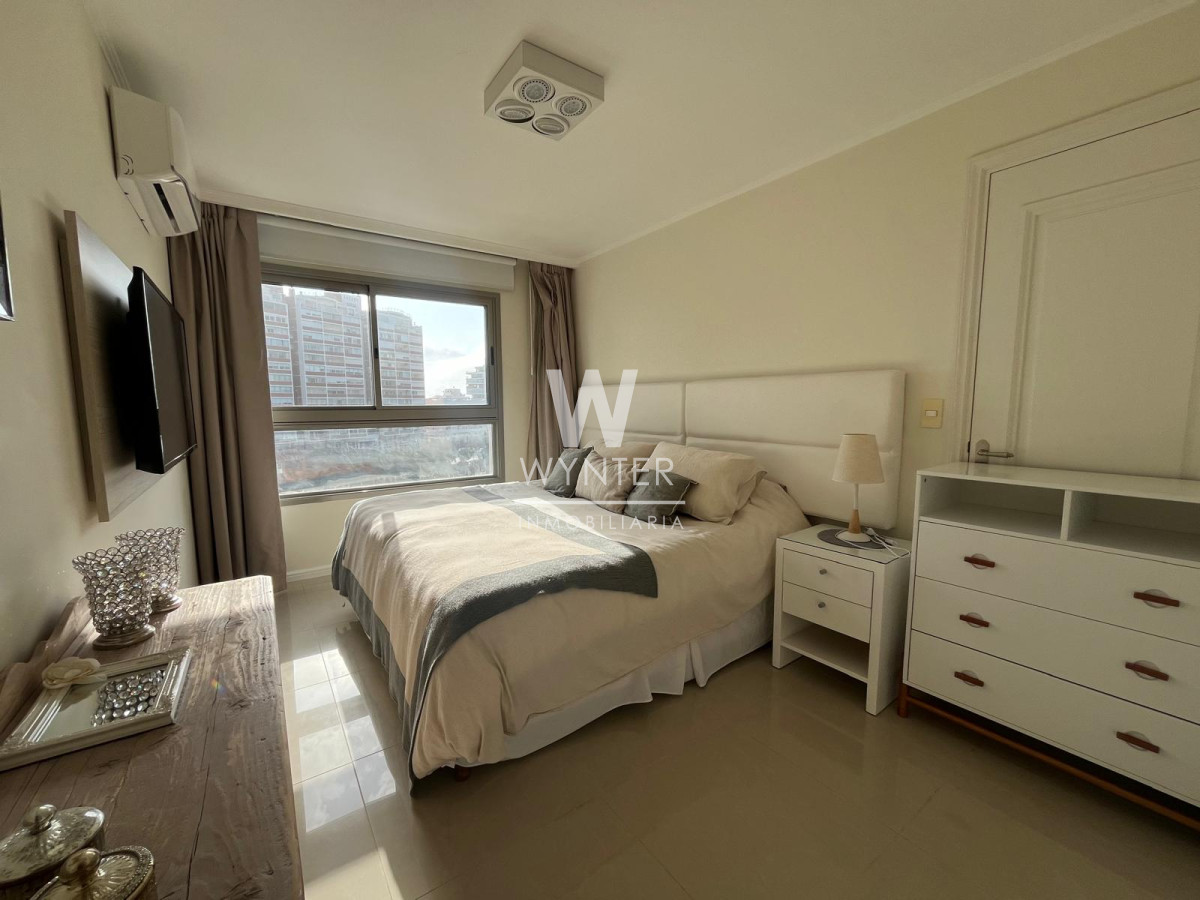 Apartamento ID.99 - Apartamento en venta con garage - 3 suites 