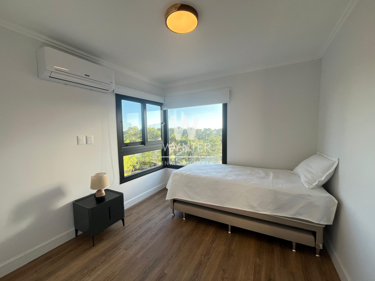 Apartamento ID.5451 - Apartamento en venta - esquinero 3 dormitorios 