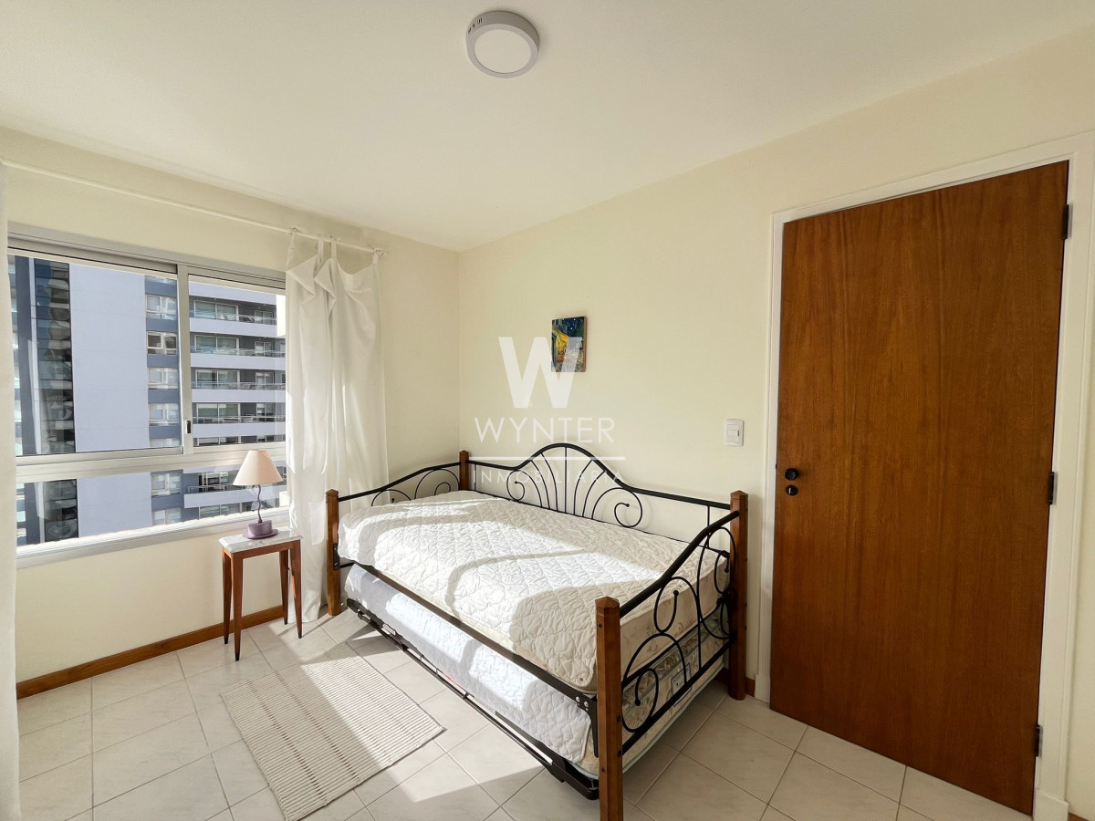 Apartamento ID.4111 - Apartamento en venta próximo al Hotel Enjoy y del mar - 2 dormitorios y medio 