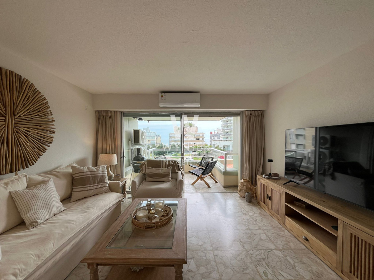 Apartamento ID.3602 - Alquiler temporal edificio Fragata Playa Mansa - 3 dormitorios