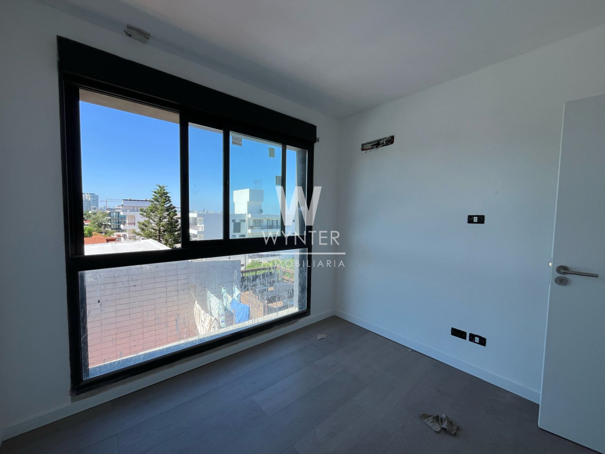 Apartamento ID.5547 - Apartamento en venta amparado por la Ley de Vivienda Promovida, a  pasos del mar - 2 dormitorios y medio