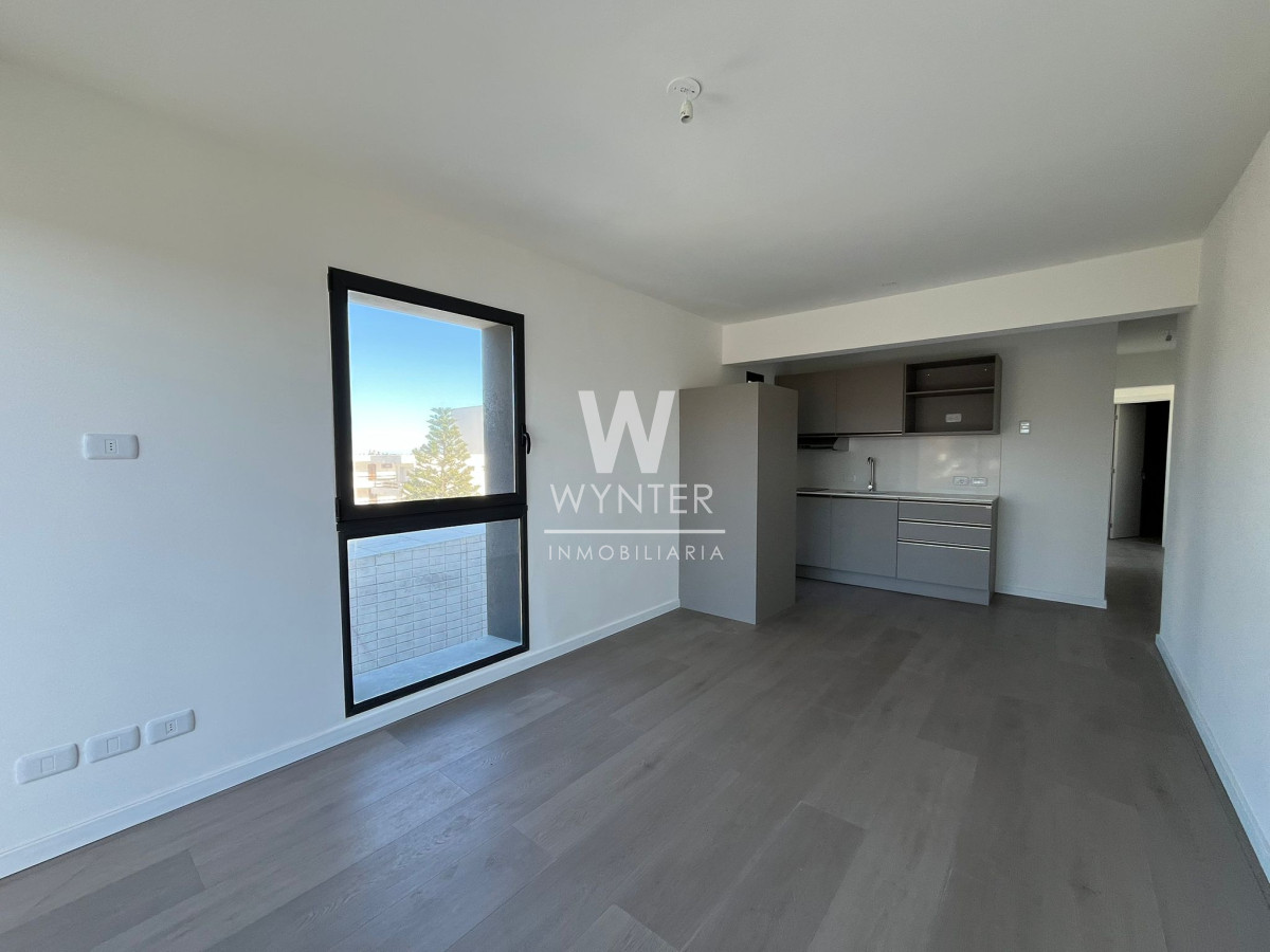 Apartamento ID.5547 - Apartamento en venta amparado por la Ley de Vivienda Promovida, a  pasos del mar - 2 dormitorios y medio