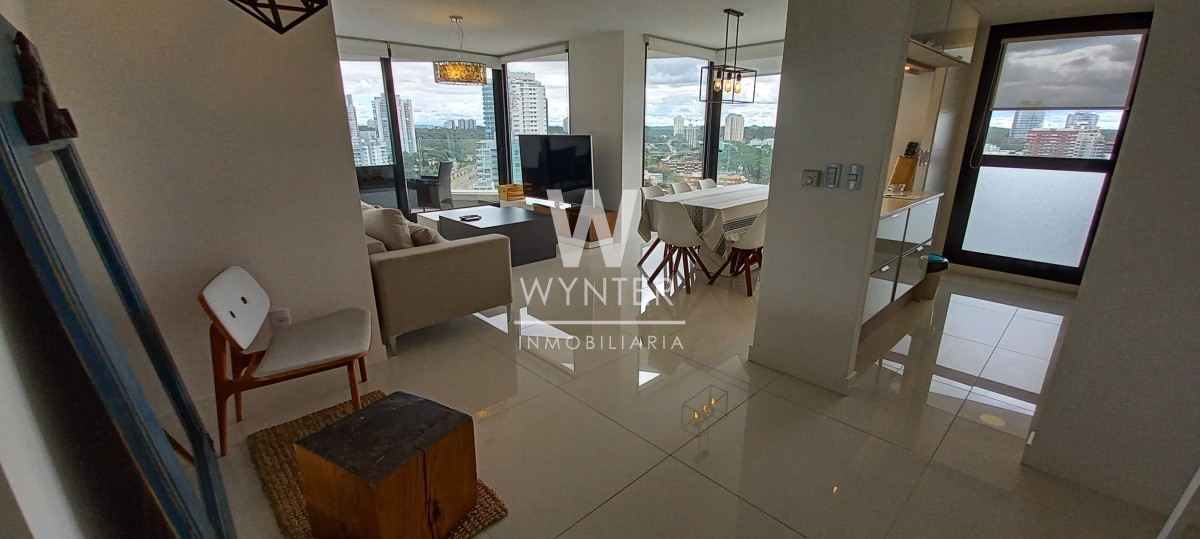 Apartamento ID.2929 - Muy buen apartamento con vista a Playa Mansa y Brava - 3 dormitorios