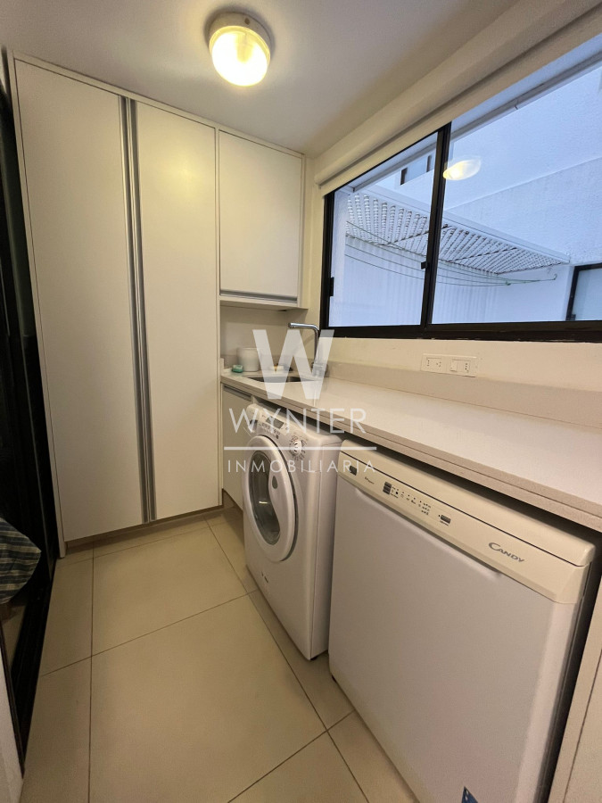 Apartamento ID.3060 - Primera fila sobre la mansa - 3 suites más den.