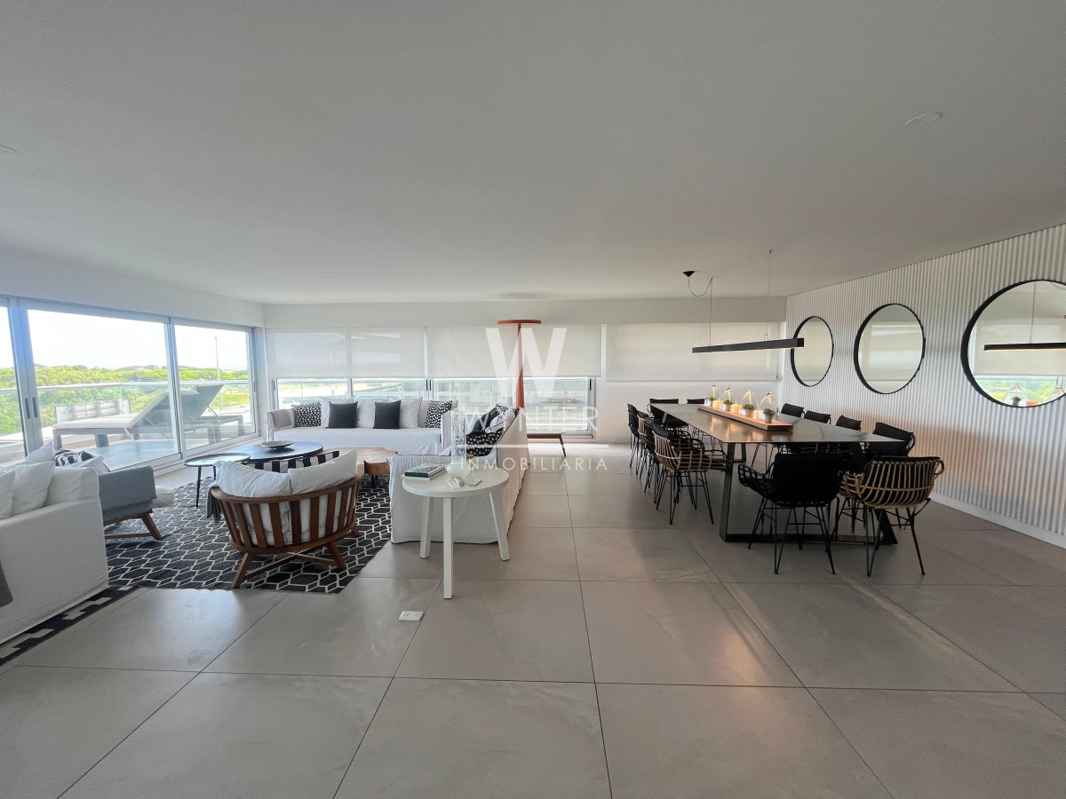 Apartamento ID.3620 - Apartamento en venta frente al mar - 3 suites y dep. de servicio
