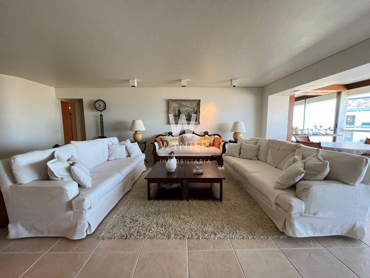 Apartamento ID.5252 - Apartamento en venta - excelente planta de 3 suite y dep. de servicio