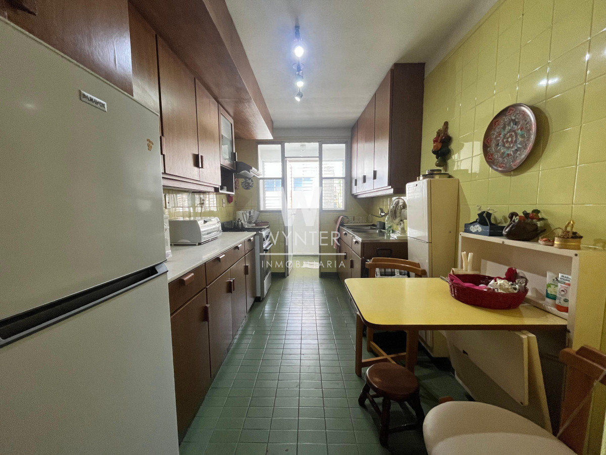 Apartamento ID.963 - A pasos del puerto, 2 y dependencia