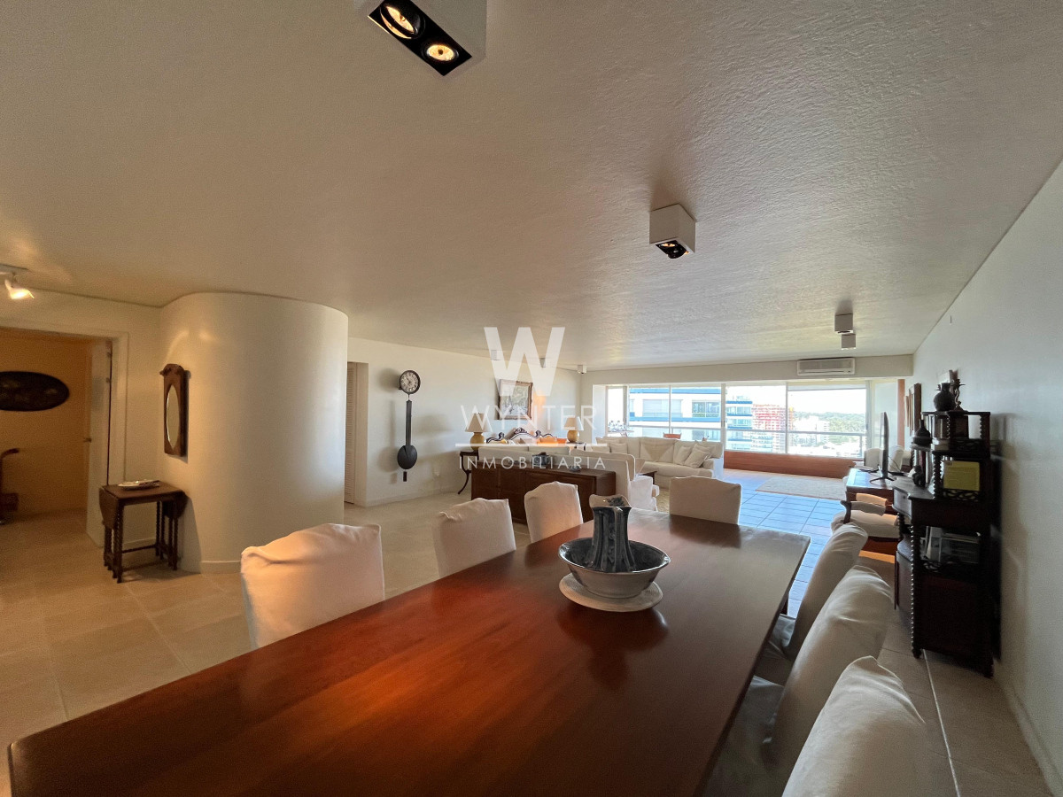 Apartamento ID.5252 - Apartamento en venta - excelente planta de 3 suite y dep. de servicio