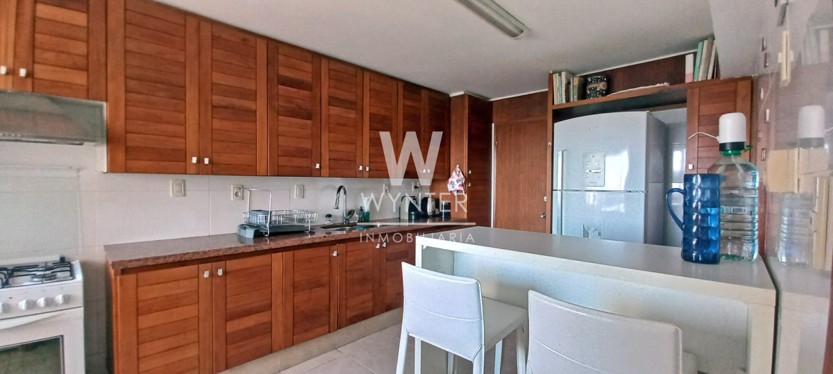 Apartamento ID.6148 - Apartamento en venta 3 dormitorios en Roosevelt Center 