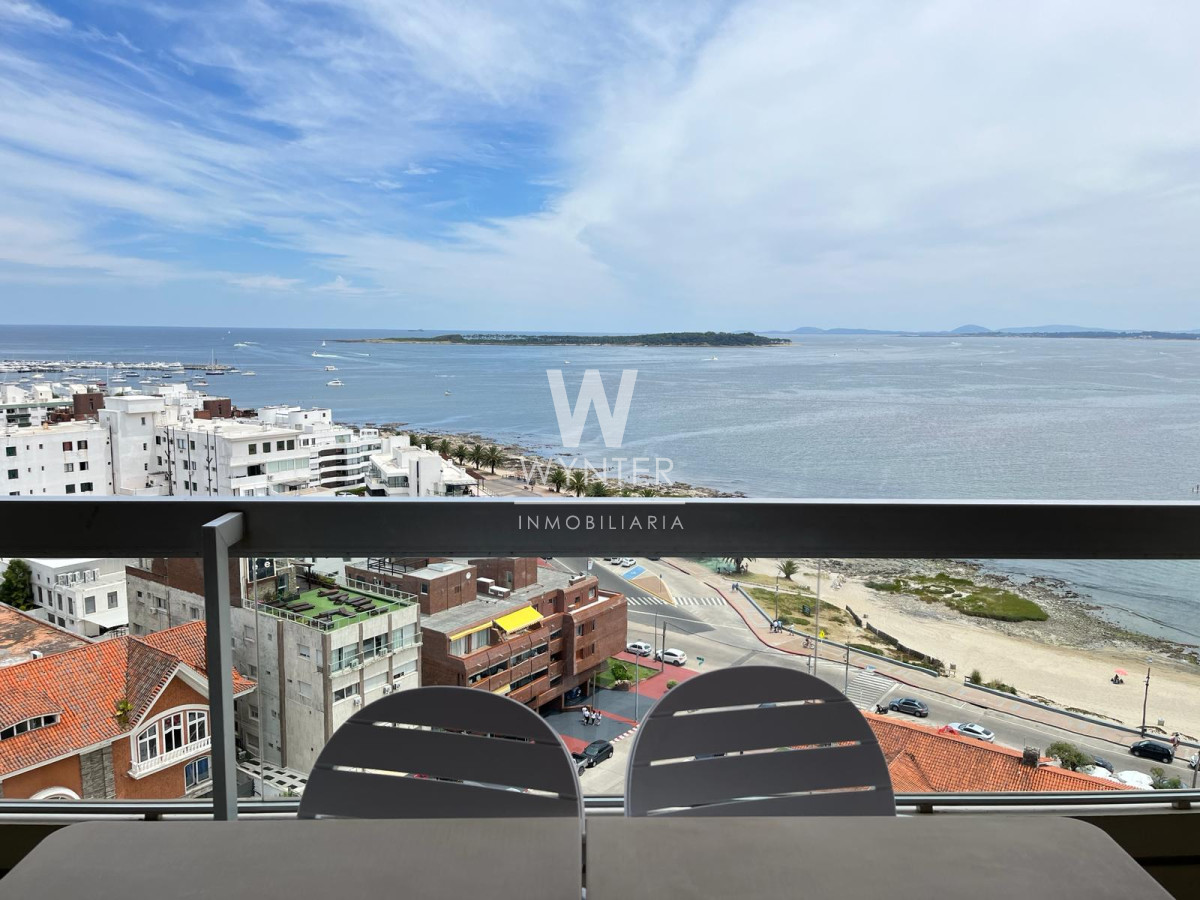 Apartamento ID.59 - Totalmente reciclado con hermosa vista a la bahía - 3 y dependencia de servicio