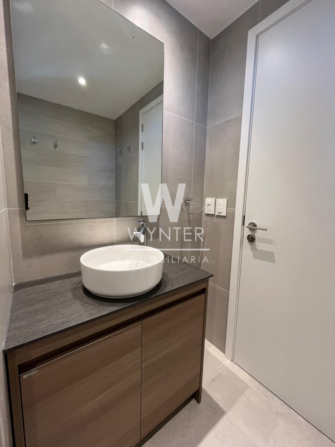 Apartamento ID.5588 - Apartamento en venta en Venetian - esquinero - 4 suites o 3 y dep. de servicio