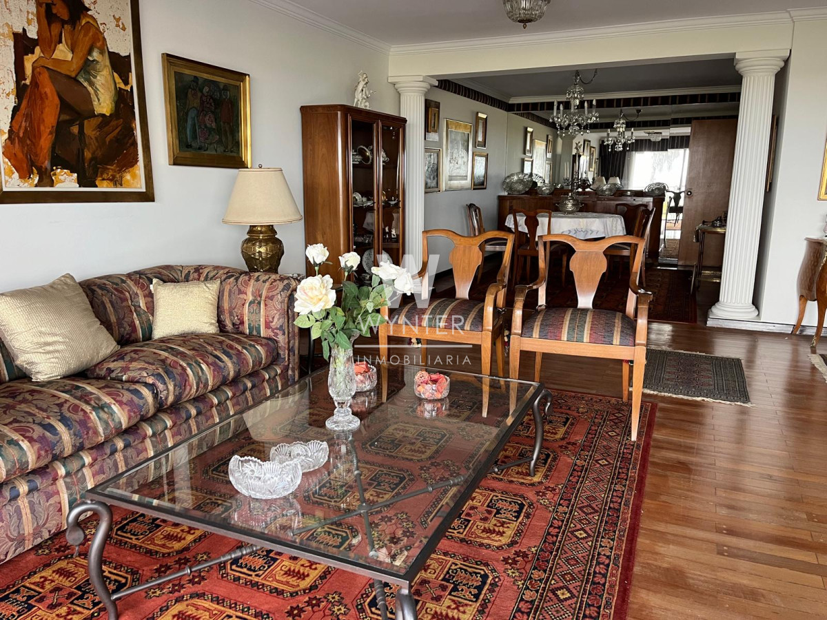 Apartamento ID.5266 - APARTAMENTO EN VENTA, RAMBLA GADNHI, 3 DORMITORIOS Y SERVICIO.