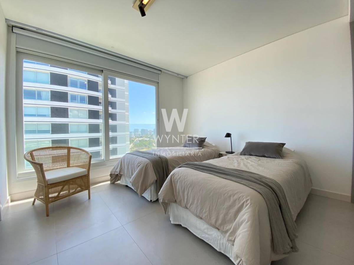 Apartamento ID.1504 - Brava - Piso muy alto con excelente vista - 4 suites