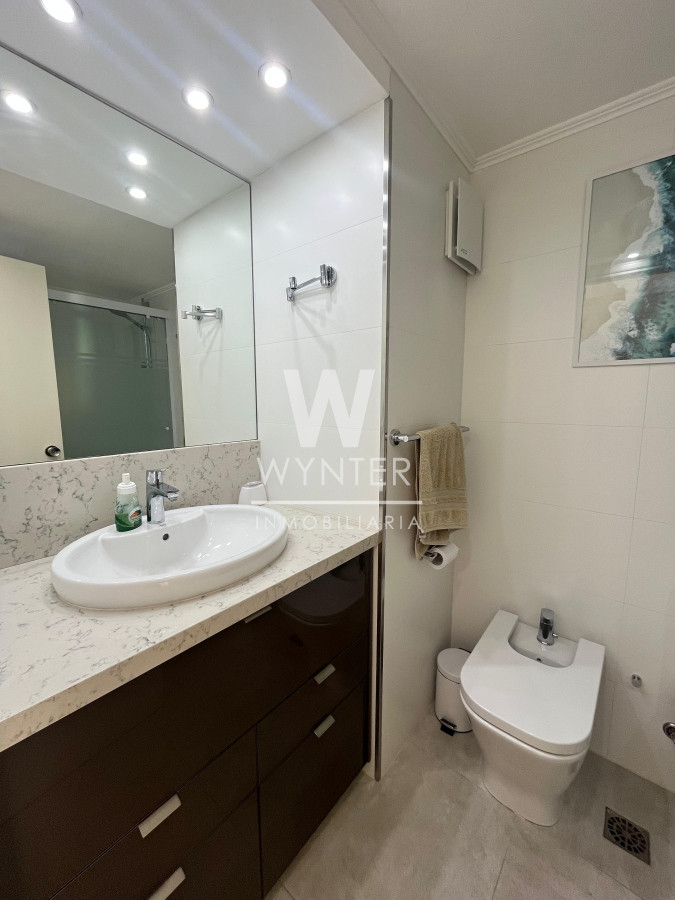 Apartamento ID.5333 - Apartamento en alquiler temporal en primera fila, playa mansa!!!