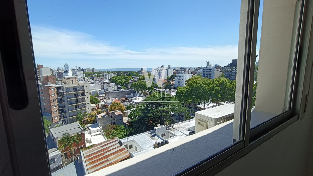 Apartamento ID.6084 - Alquiler, 1 dormitorio con garaje, Pocitos 