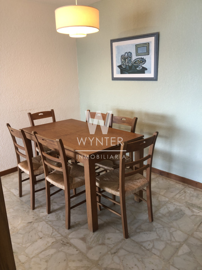 Apartamento ID.926 - Excelente apartamento reciclado con vista al mar - 3 Dorm