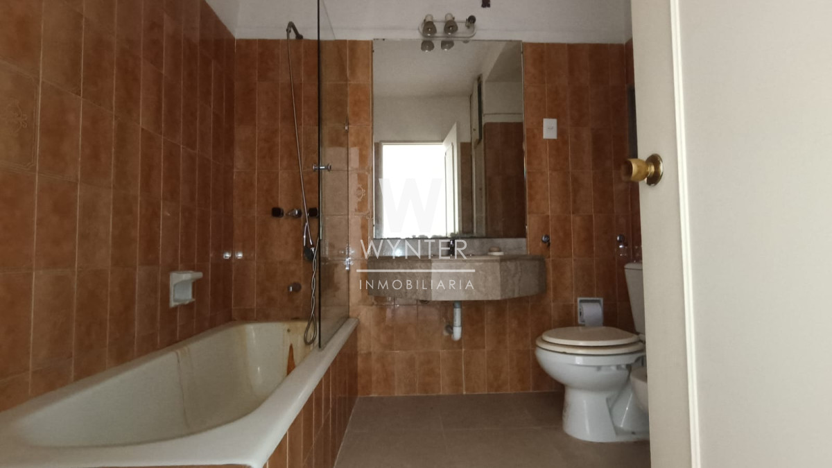 Apartamento ID.5453 - APARTAMENTO EN VENTA, POCITOS, 3 DORMITORIOS