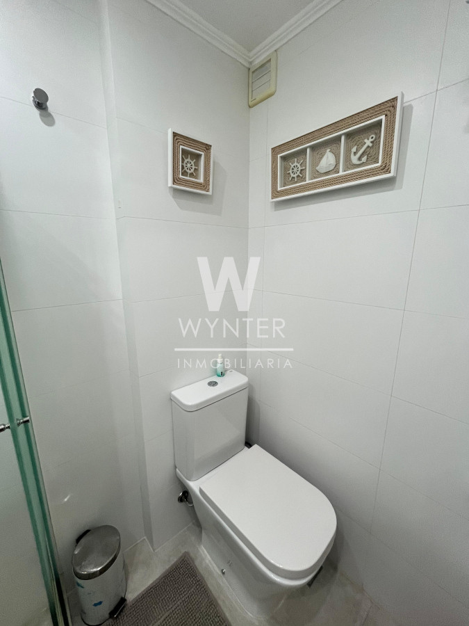 Apartamento ID.5333 - Apartamento en alquiler temporal en primera fila, playa mansa!!!