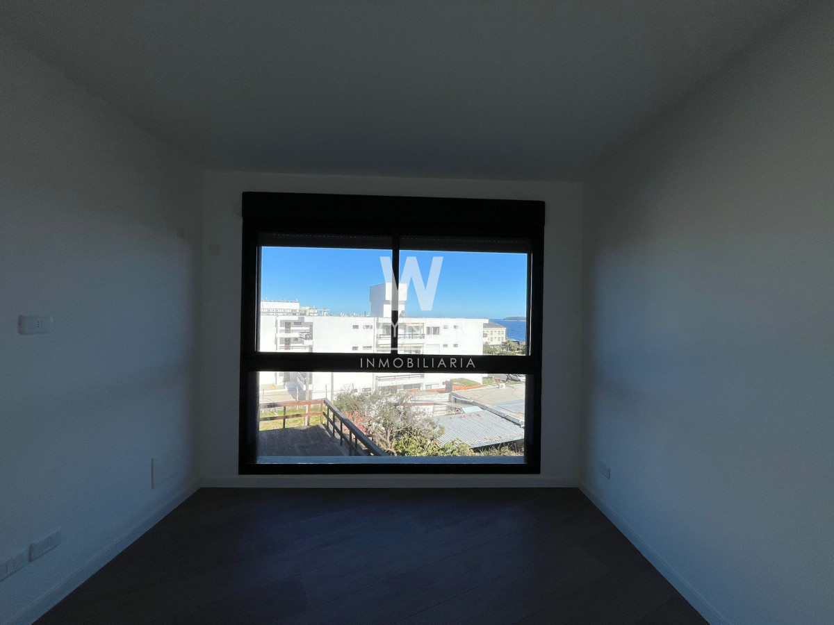 Apartamento ID.5547 - Apartamento en venta amparado por la Ley de Vivienda Promovida, a  pasos del mar - 2 dormitorios y medio