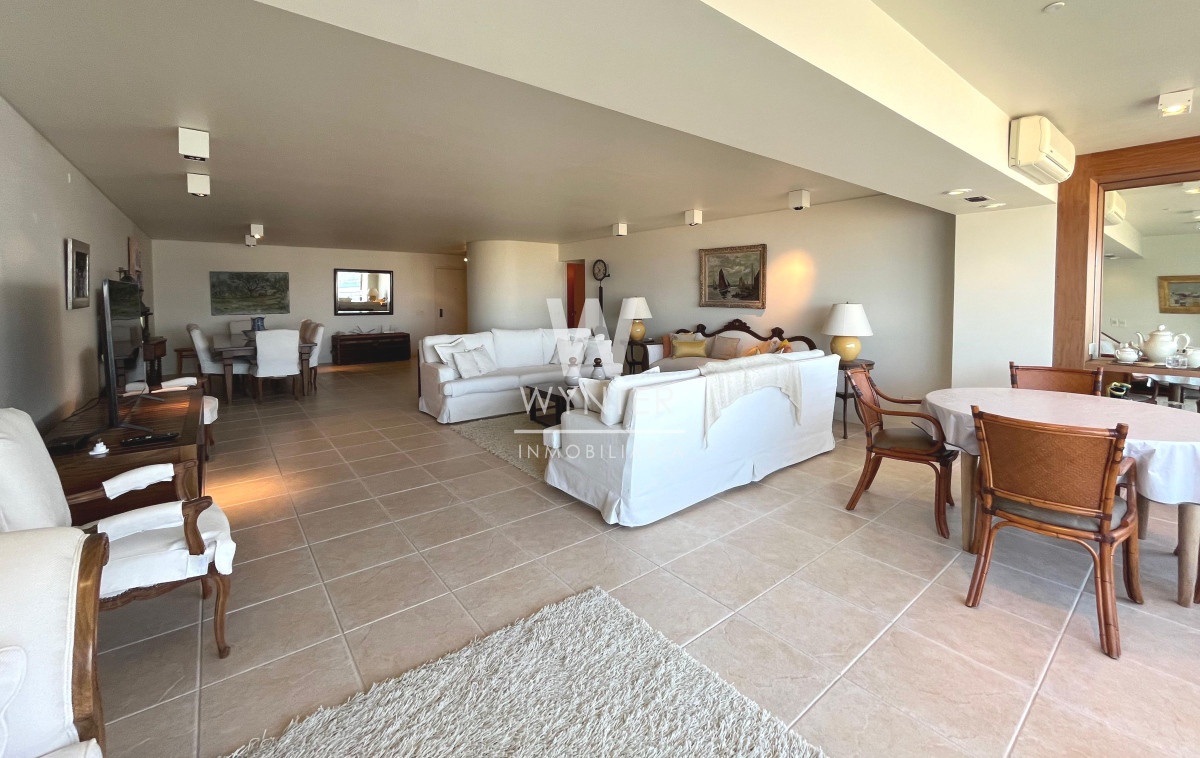 Apartamento ID.5252 - Apartamento en venta - excelente planta de 3 suite y dep. de servicio