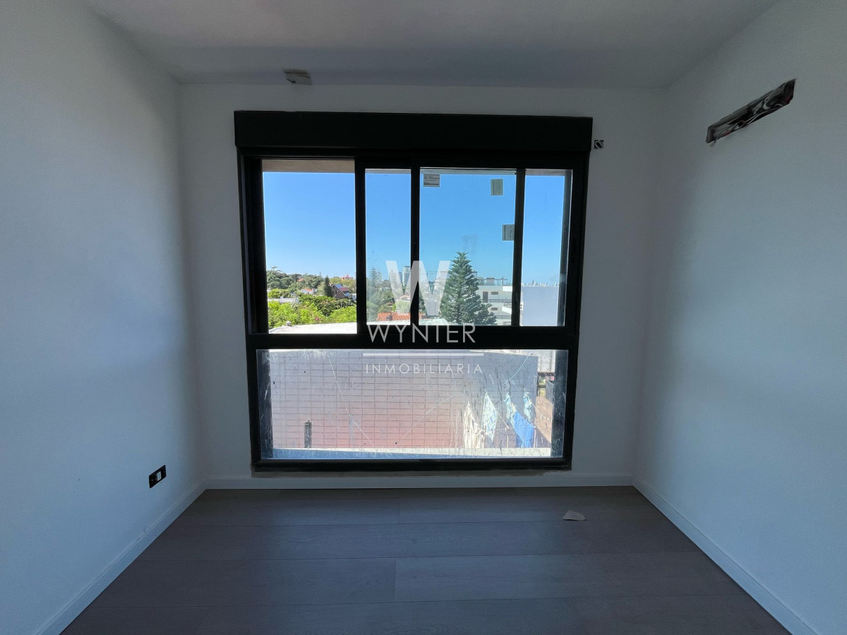 Apartamento ID.5547 - Apartamento en venta amparado por la Ley de Vivienda Promovida, a  pasos del mar - 2 dormitorios y medio