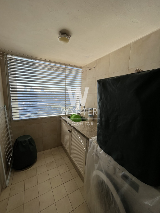Apartamento ID.4100 - Apartamento en venta en Goleta - piso alto con excelente vista al mar - 3 dormitorios