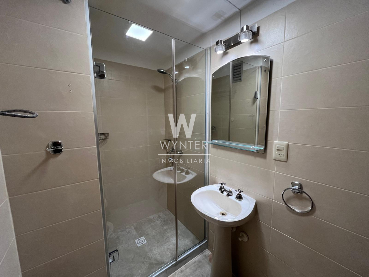 Apartamento ID.5099 - Alquiler monoambiente, Punta Carretas 