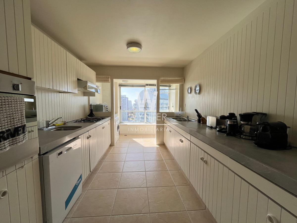 Apartamento ID.5252 - Apartamento en venta - excelente planta de 3 suite y dep. de servicio