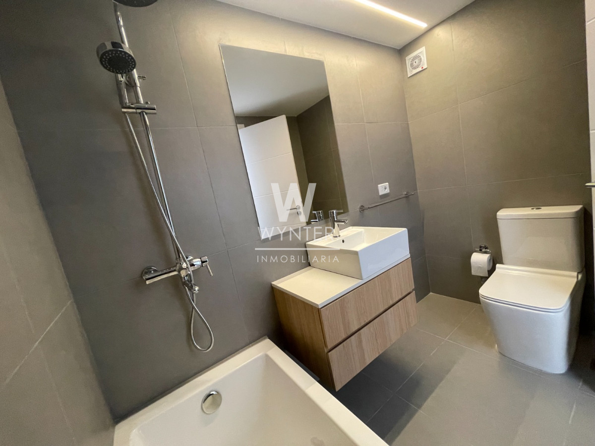 Apartamento ID.4249 - Alquiler, 2 dormitorios, Villa Biarritz
