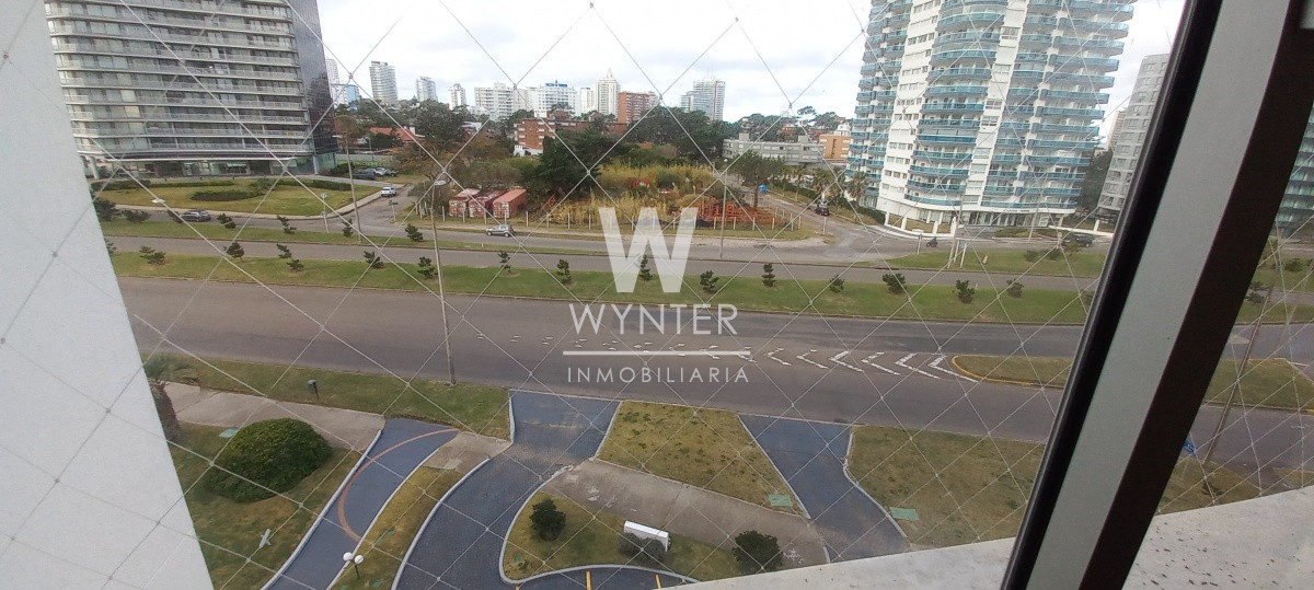 Apartamento ID.3111 - A pasos de Enjoy y Mansa - 3 dormitorios
