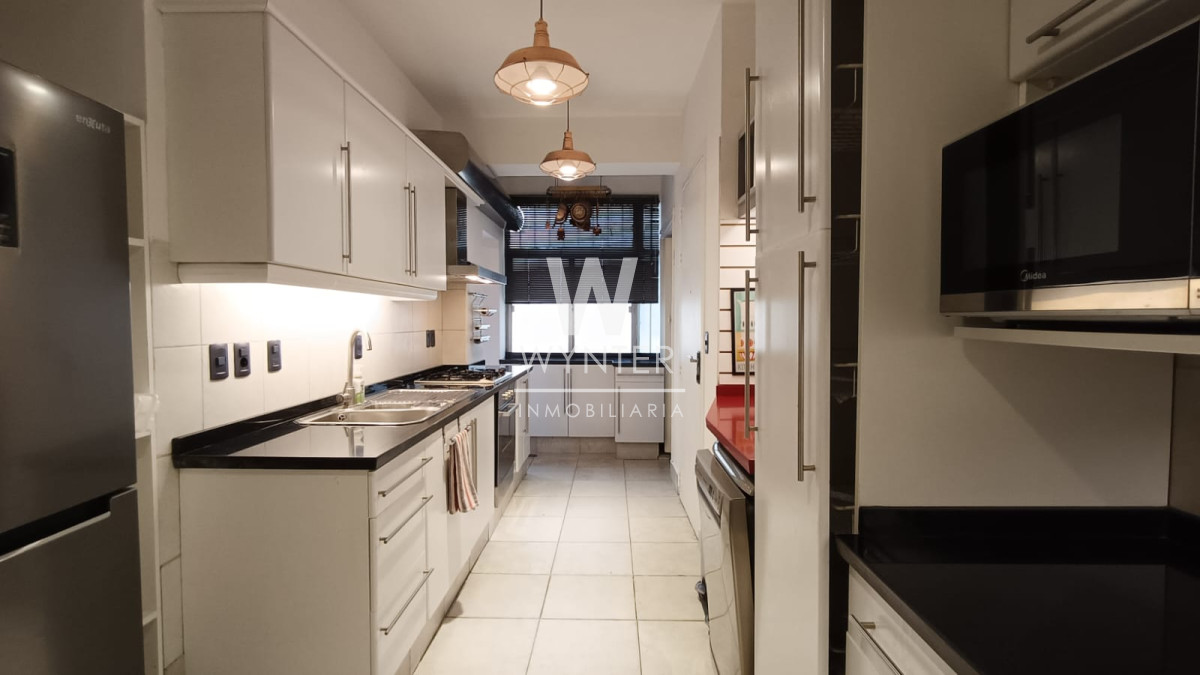 Apartamento ID.5462 - ALQUILER, 3 DORM Y SERVICIO, RAMBLA 