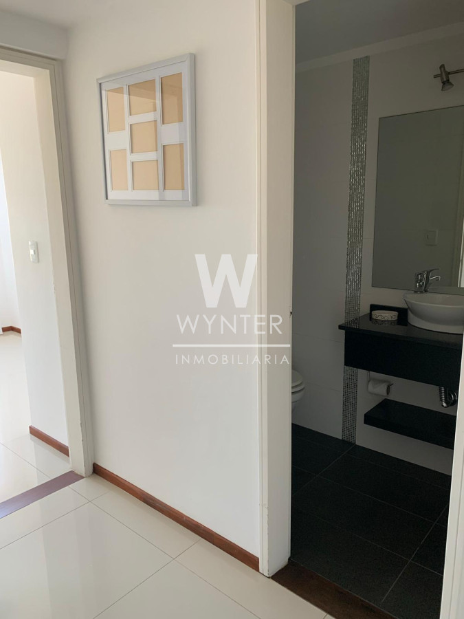 Apartamento ID.388 - Reciclado, a 2 cuadras del Puerto - 3 y dependencia 