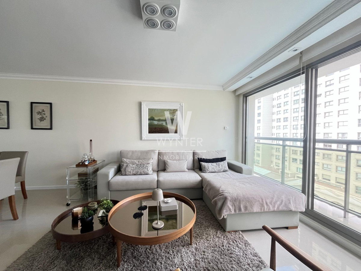Apartamento ID.99 - Apartamento en venta con garage - 3 suites 