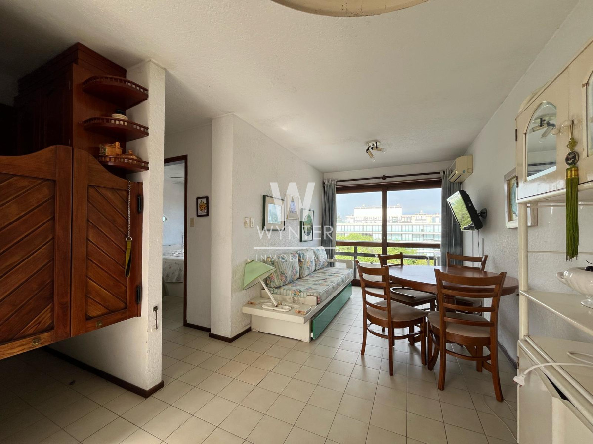 Apartamento ID.969 - Primera fila con vista lateral al mar - 1 Dormitorio