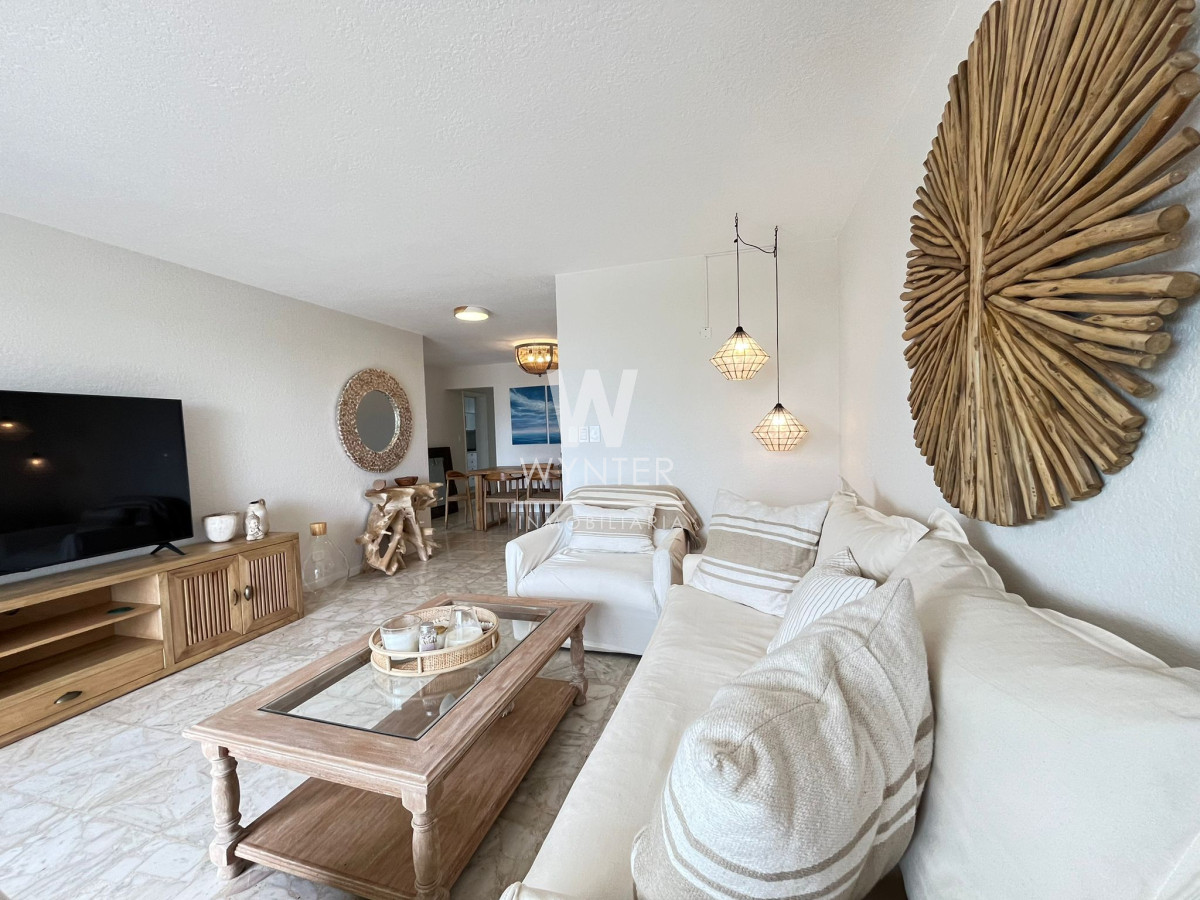 Apartamento ID.3602 - Alquiler temporal edificio Fragata Playa Mansa - 3 dormitorios