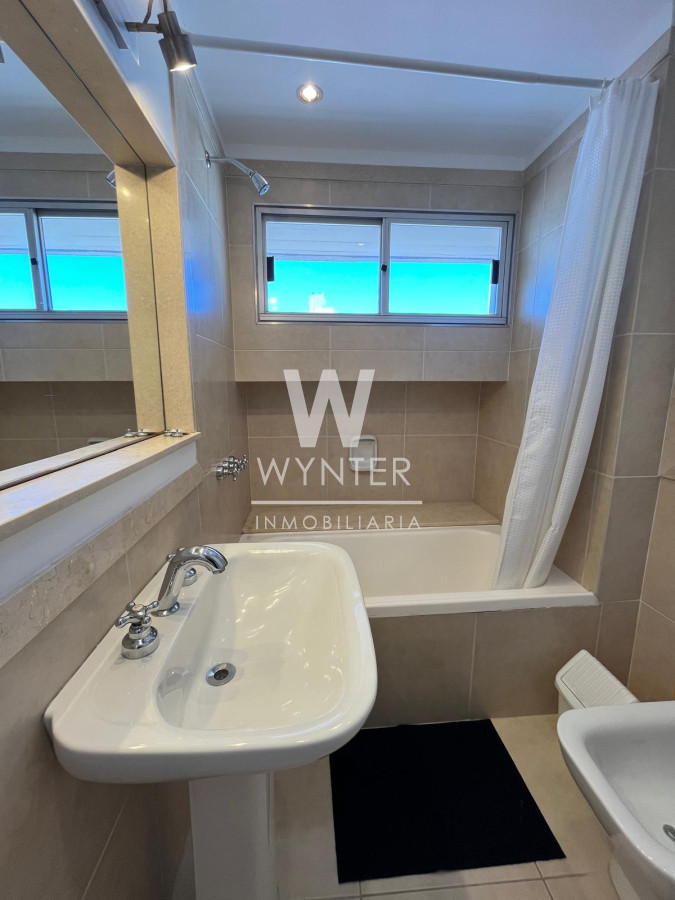 Apartamento ID.883 - Piso Alto A Pasos Del Puerto - 3 Dorm.