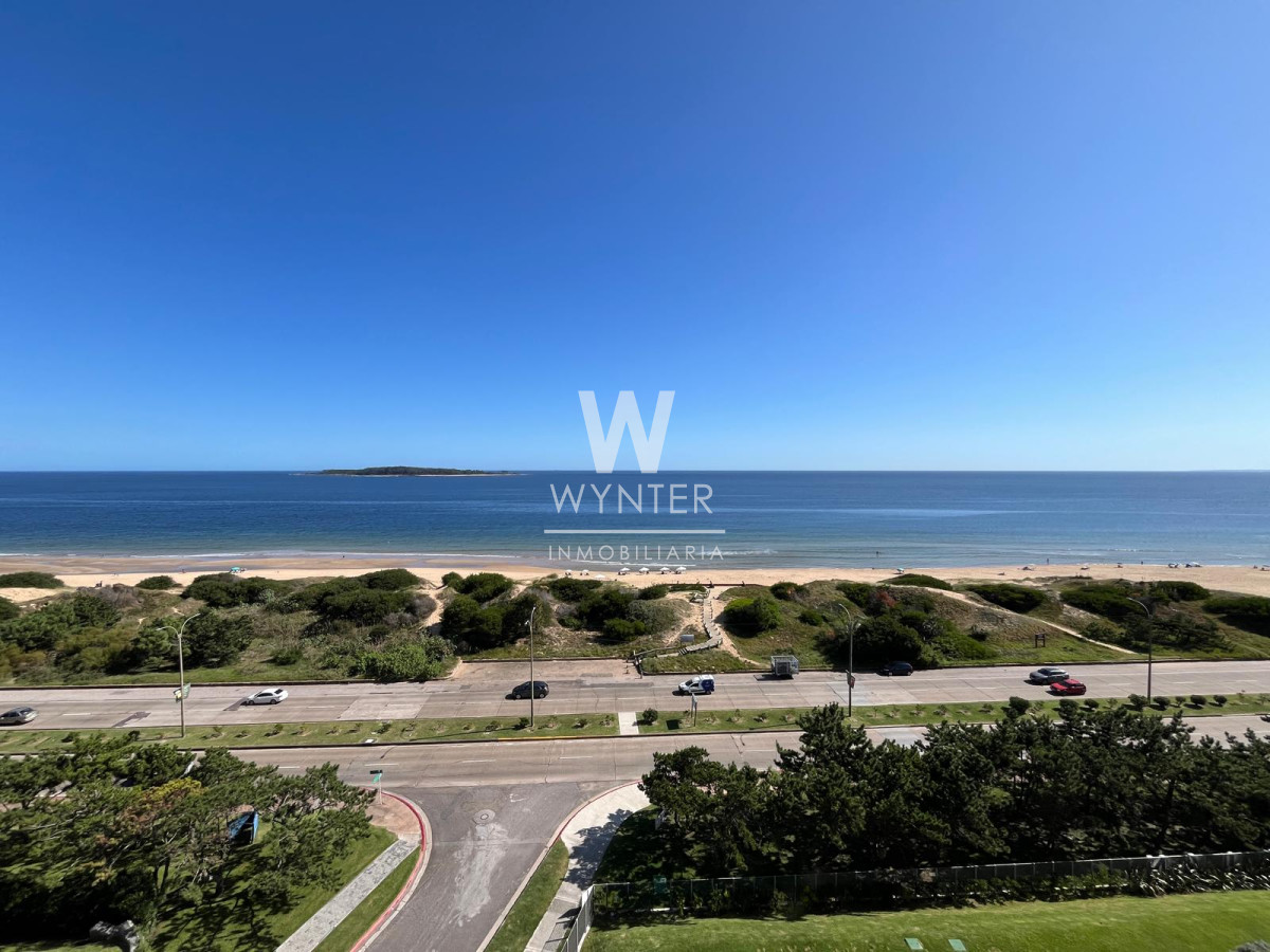 Apartamento ID.5588 - Apartamento en venta en Venetian - esquinero - 4 suites o 3 y dep. de servicio